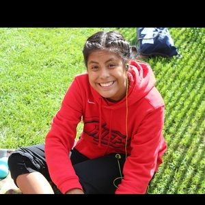 Meet your Posher, Maira